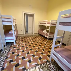 Auberge de jeunesse A I R H1o, Naples