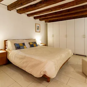 https://dimora-apartment-venezia.hotelinveneto.com